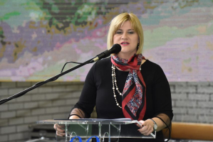 Anita Curis Krok